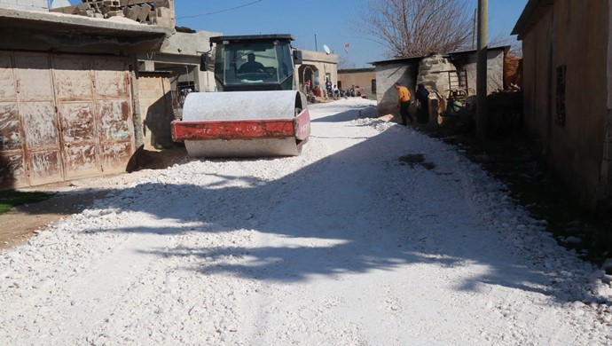 EYYÜBİYE BELEDİYESİ,MERKEZ VE KIRSALDA ÇALIŞMALARINI ARALIKSIZ SÜRDÜRÜYOR
