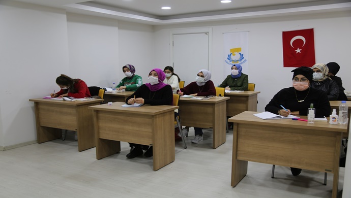 HALİLİYE BELEDİYESİ, GENÇLERE FIRSATLAR OLUŞTURUYOR