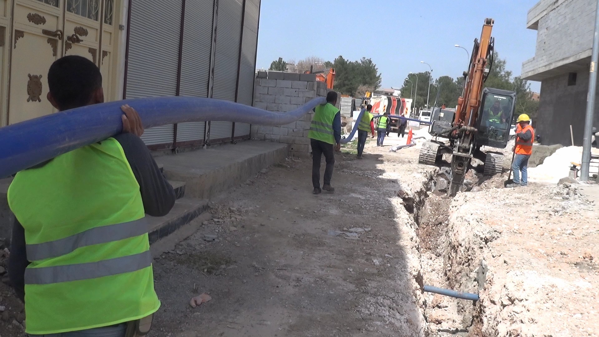 BÜYÜKŞEHİR İLE VİRANŞEHİR’İN SU SORUNU TARİHE KARIŞIYOR