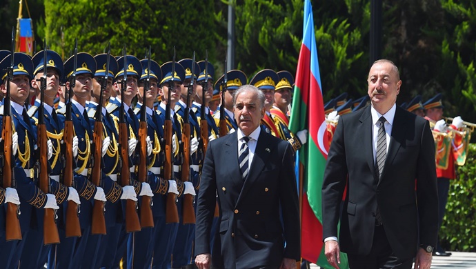 Pakistanın Baş naziri Məhəmməd Şahbaz Şərifin rəsmi qarşılanma mərasimi olub