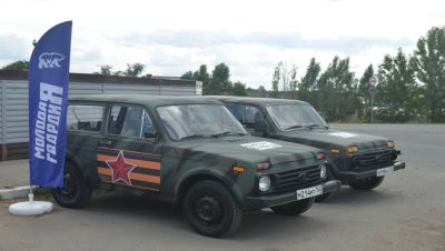 MGER, SVO askerleri için DPR’ye arabalar ve Snizhne’li çocuklar için okul çantaları gönderdi